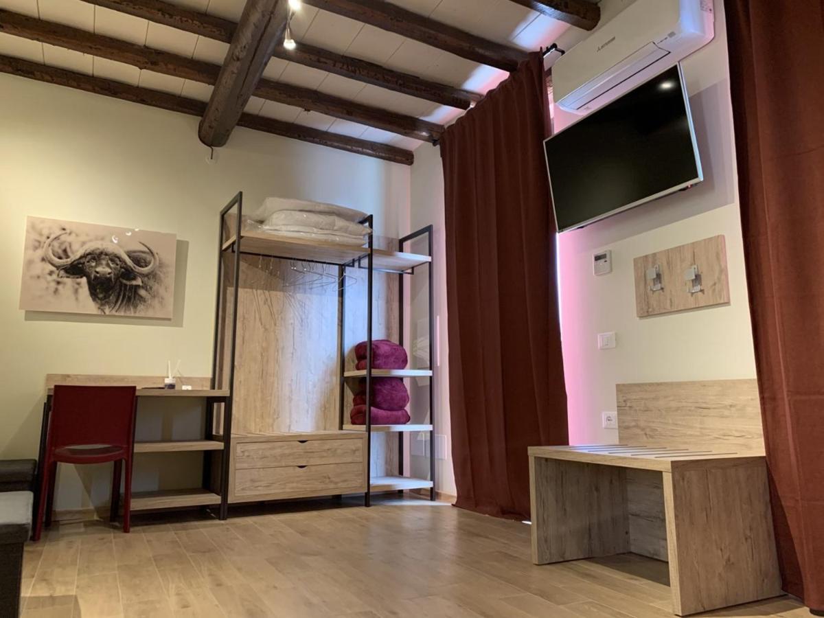Otto Agriturismo Оттобьяно Экстерьер фото