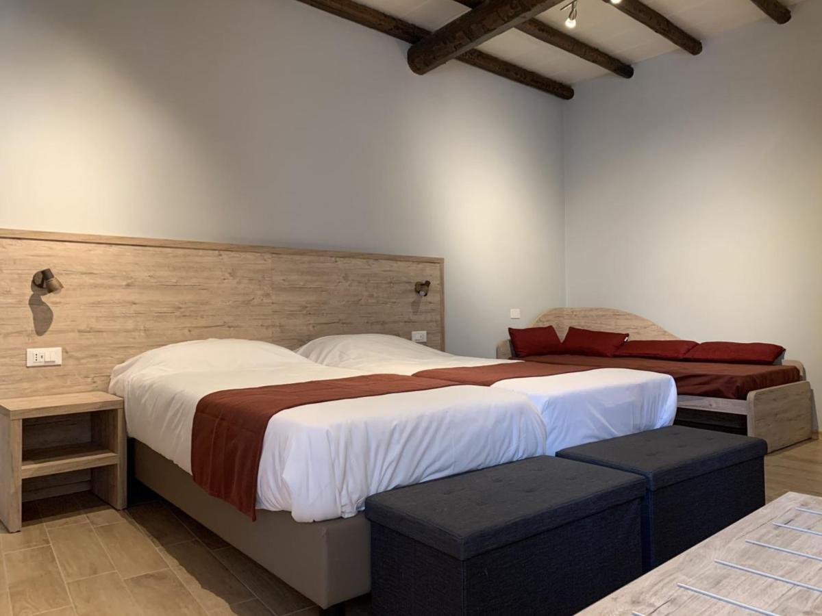 Otto Agriturismo Оттобьяно Экстерьер фото